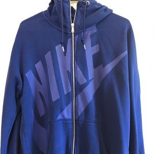 Nike sweatshirt